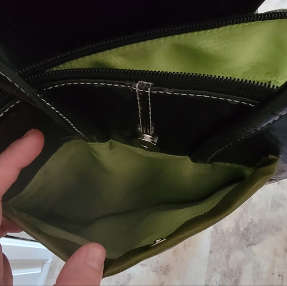 Espe Vegan Purse/backpack 11 x 10 Olive Green - Picture 6 of 12